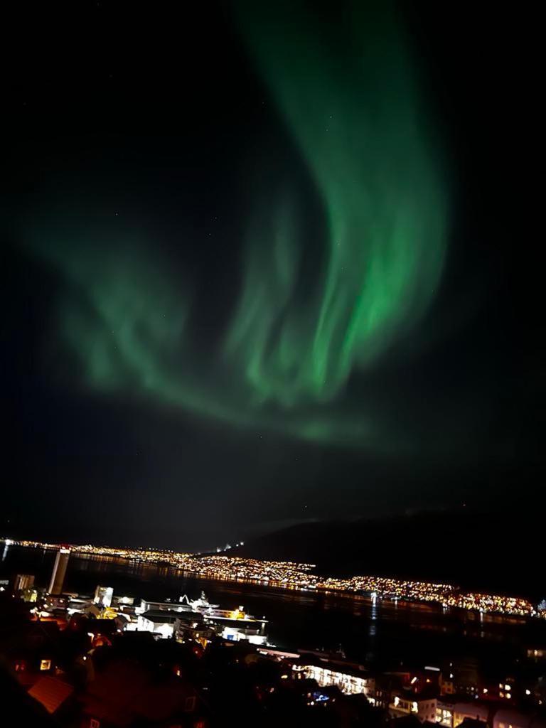 Ferienwohnung Tromso Skyline Sanctuary Exterior foto
