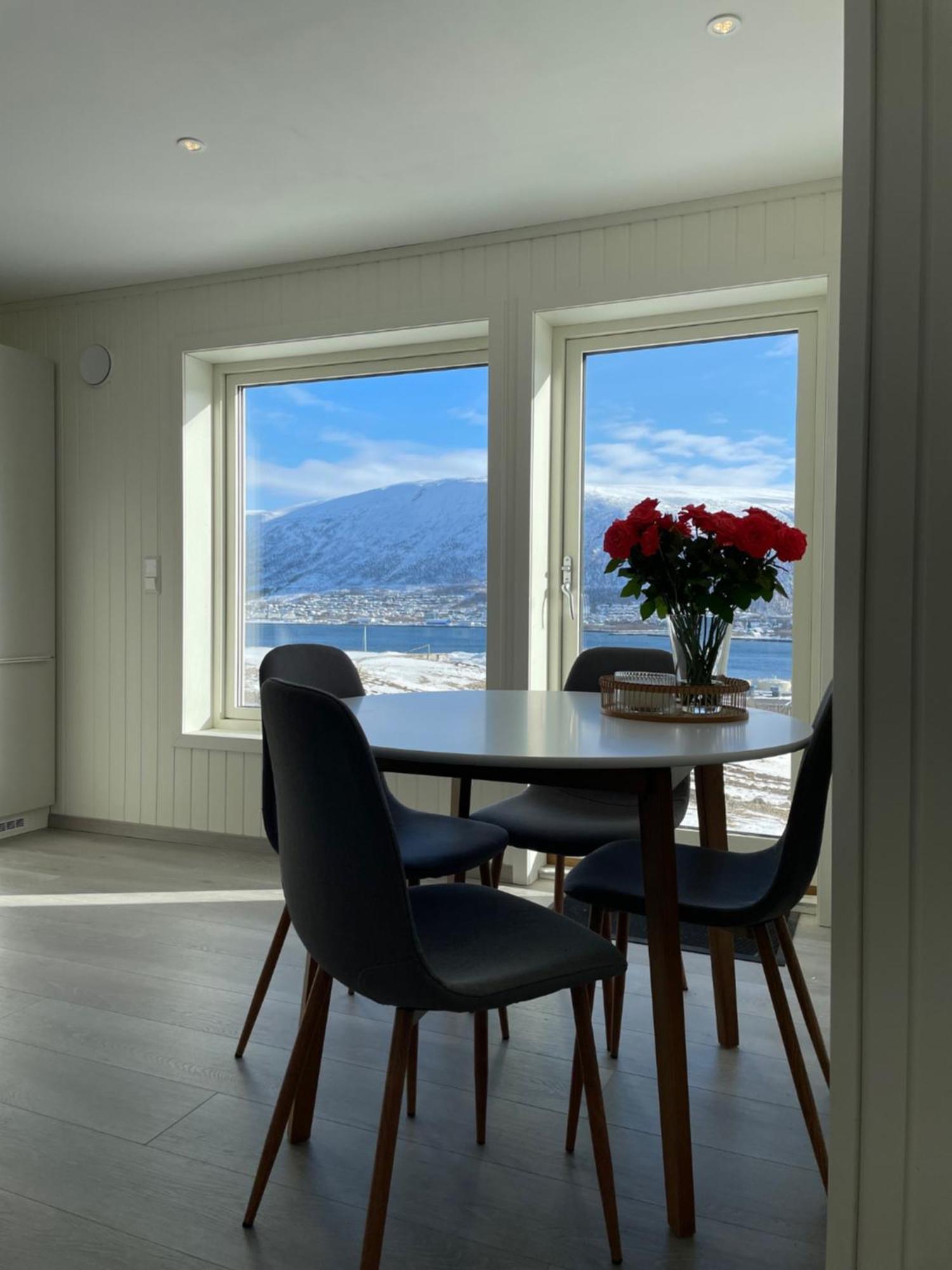 Ferienwohnung Tromso Skyline Sanctuary Exterior foto