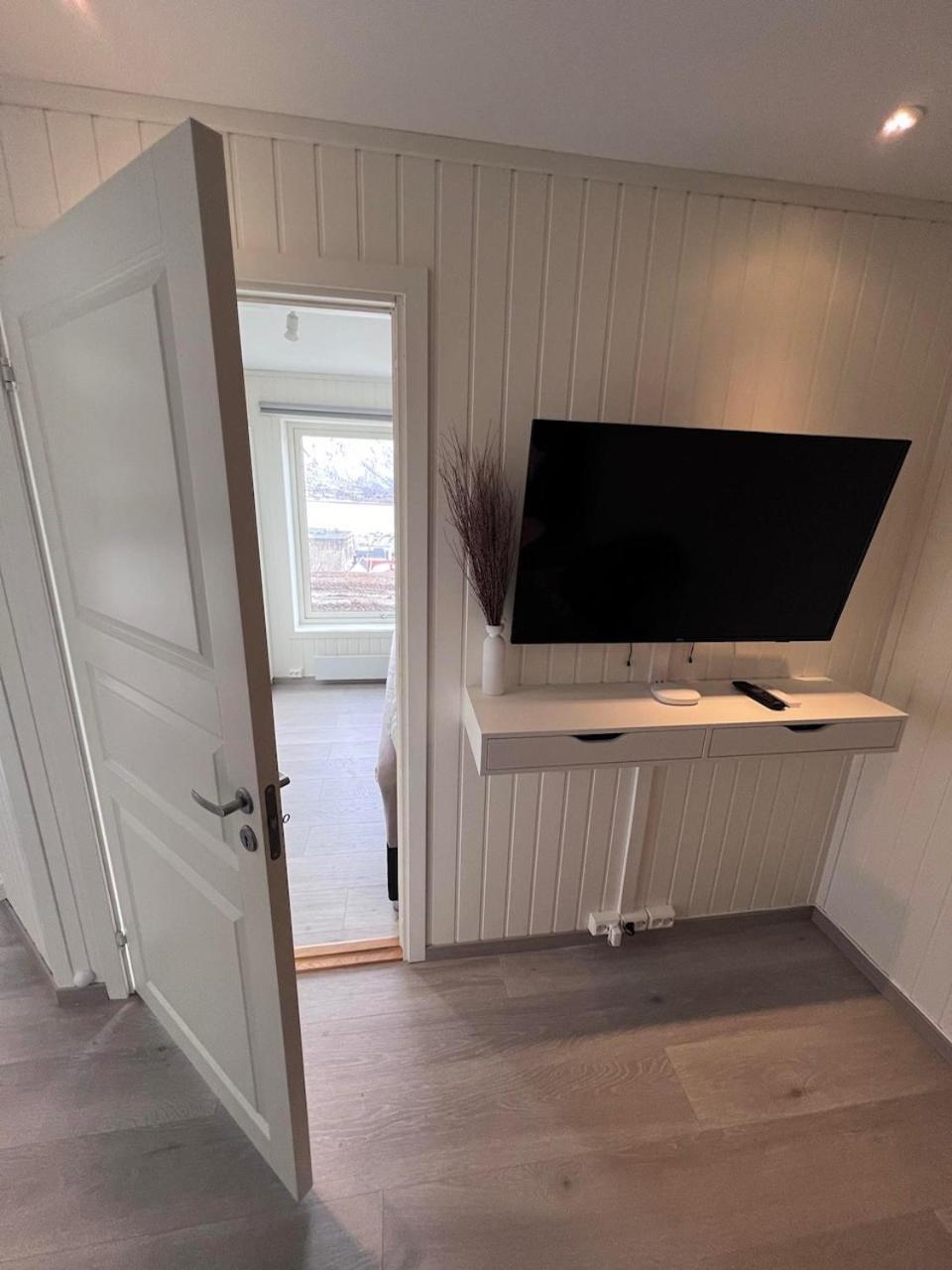 Ferienwohnung Tromso Skyline Sanctuary Exterior foto