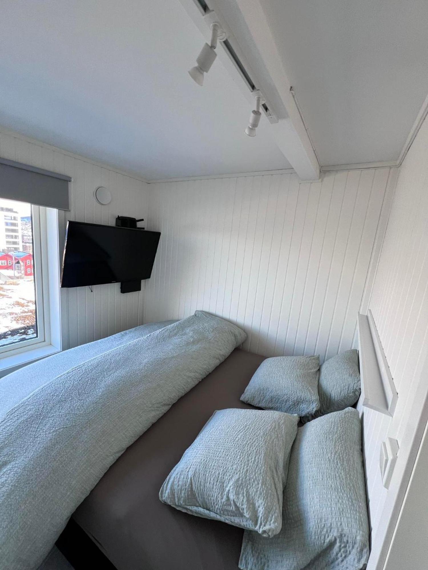 Ferienwohnung Tromso Skyline Sanctuary Exterior foto